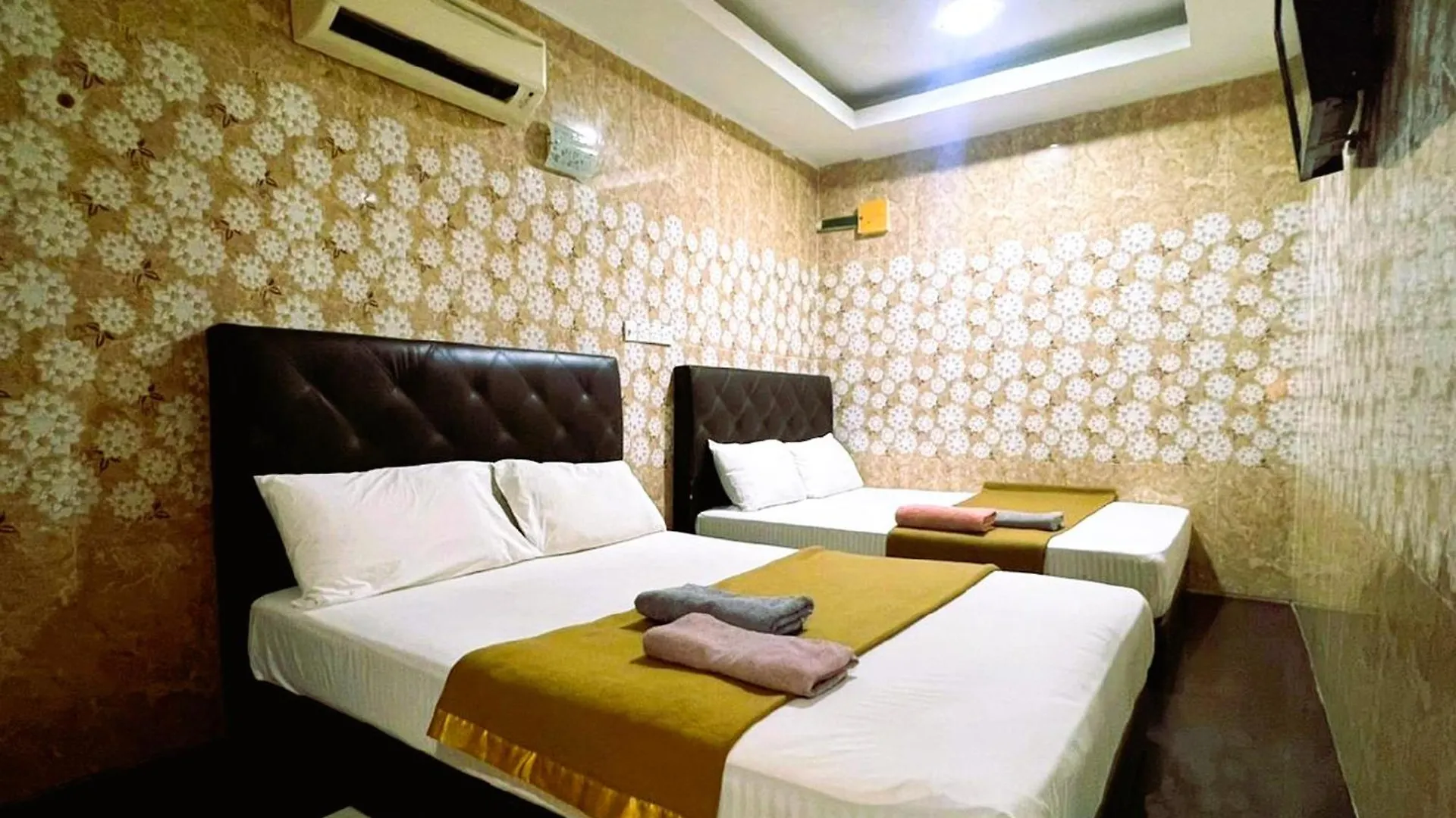 Ark Ampang Tesco Hotel